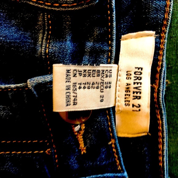 Forever 21 women’s skinny jeans size 29 - Picture 3 of 3